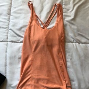 cute workout tank!